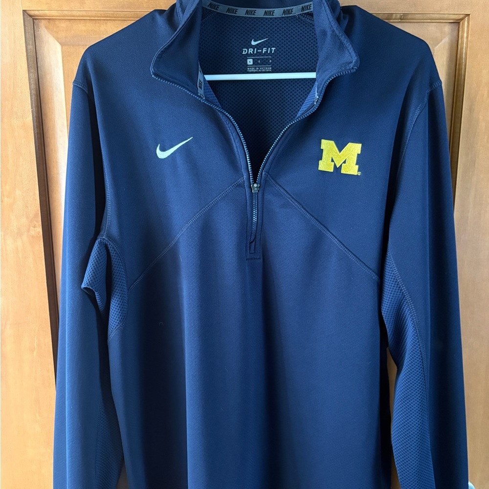 Nike Dri-Fit Top
